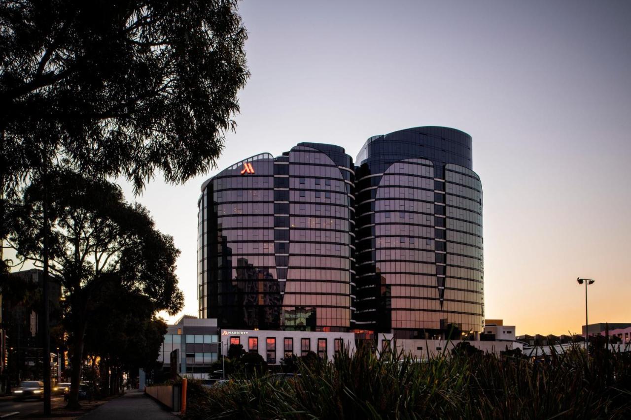 Melbourne Marriott Hotel Docklands Экстерьер фото