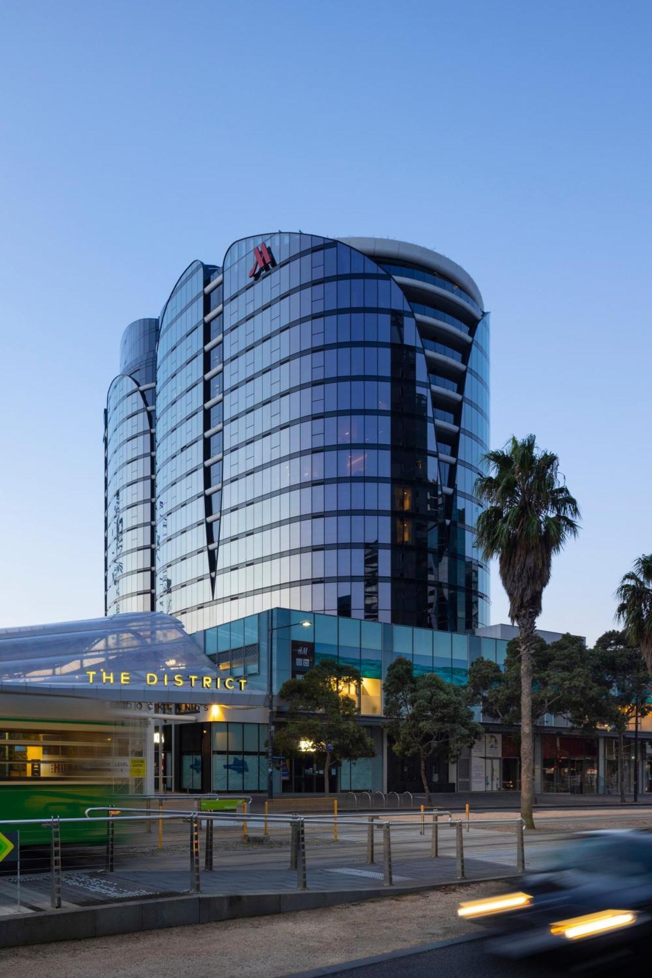 Melbourne Marriott Hotel Docklands Экстерьер фото