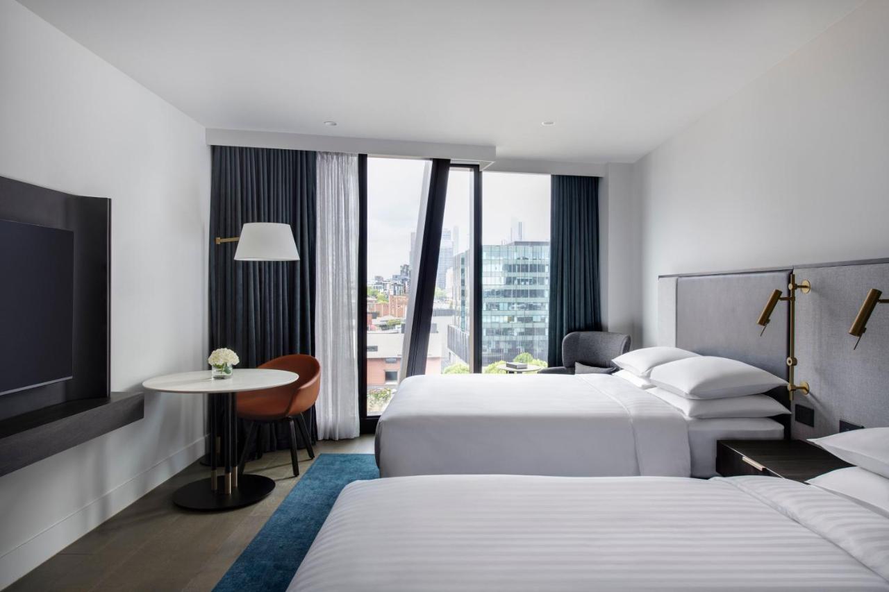 Melbourne Marriott Hotel Docklands Экстерьер фото