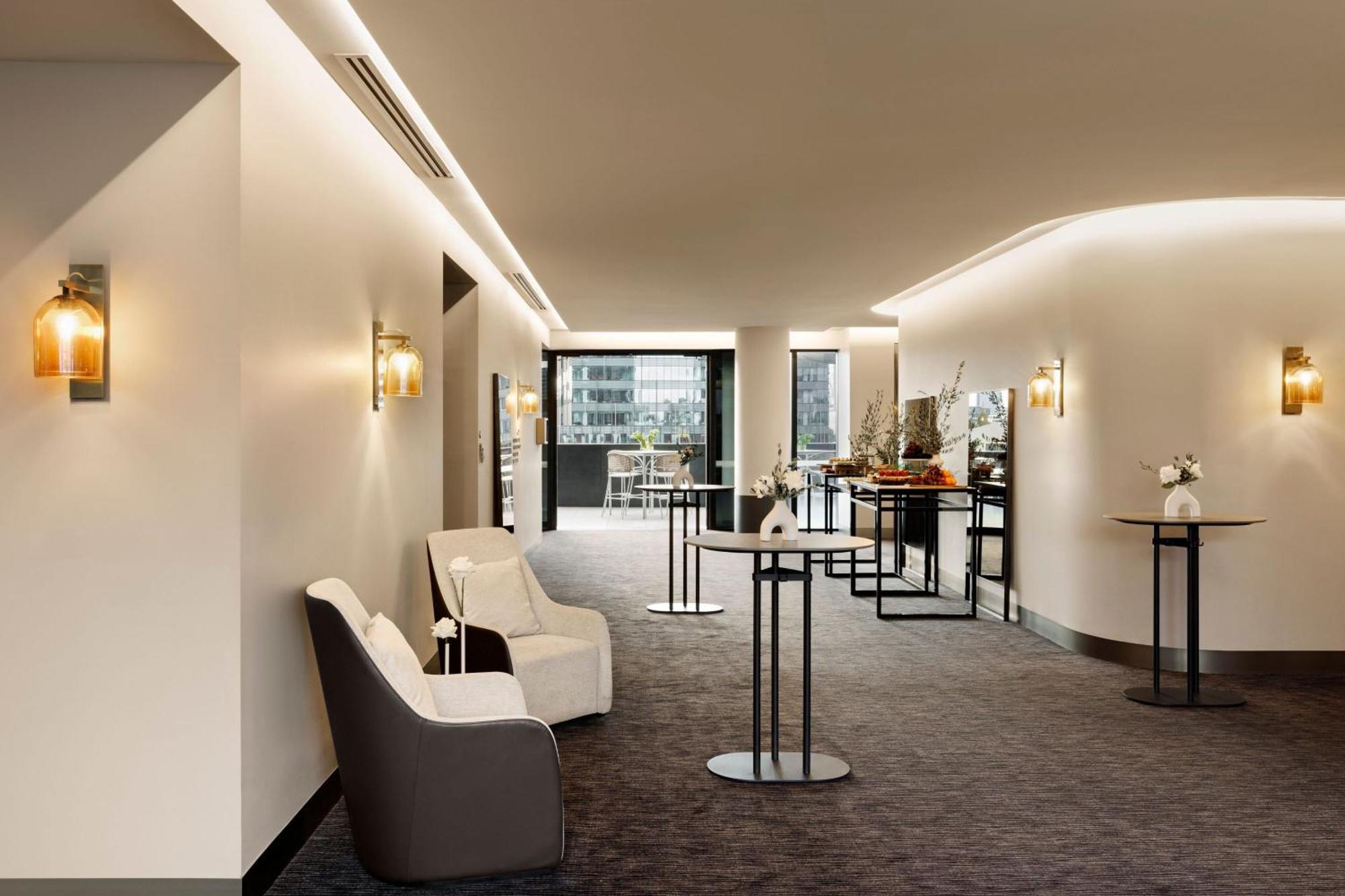 Melbourne Marriott Hotel Docklands Экстерьер фото